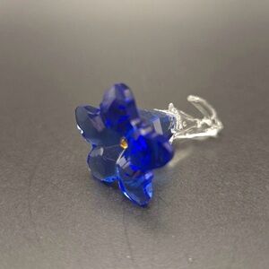 Swarovski SCS 2020 Membership Gift - Laying Blue Gentian #5490321 MIB